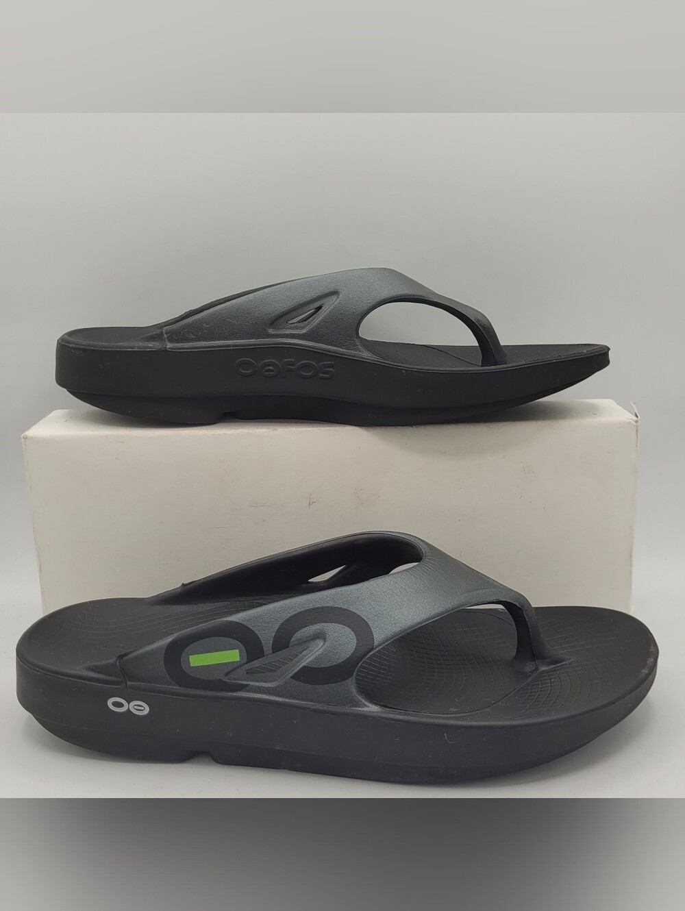 Oofoos Sports Recovery Slides Mens Size 9 Womens 11
